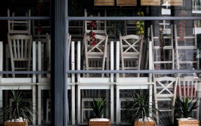 Σαρηγιάννης για εστίαση: Από Απρίλιο στη νότια και από Μάιο στη βόρεια Ελλάδα