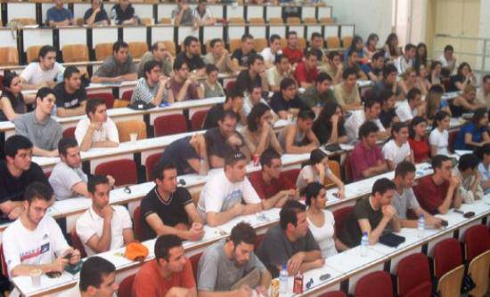 Φοιτητές : Σε ισχύ μέχρι τις 31 Οκτωβρίου τα περσινά πάσο