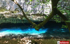 Σάμη: Λιμνοσπήλαιο Ζερβάτη... ένα μαγικό μέρος (εικόνες)