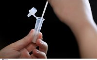 Self test σε εργαζόμενους: Μέχρι αύριο η διάθεση τους στα φαρμακεία