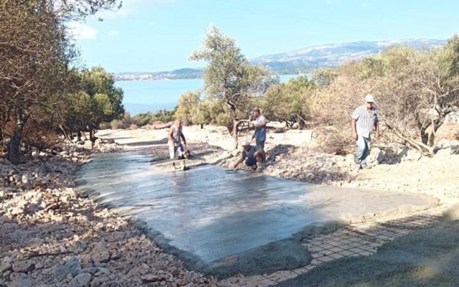 Φάρσα: Κλειστός ο δρόμος της Λυγιας ως και 31/8 λόγω επισκευών στο οδόστρωμα (εικόνες)