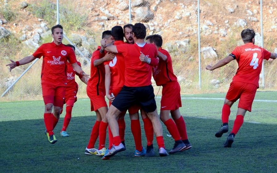 «Αγκαλιά» με τον τίτλο ο Παλληξουριακός!