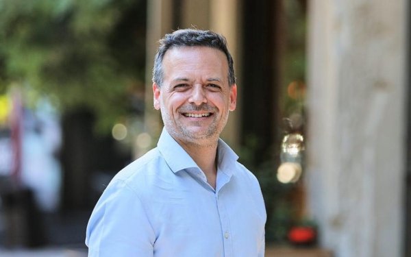 Χάρης Δούκας: Αυτή είναι η 28χρονη σύντροφος του νέου δημάρχου Αθηναίων - Διεθνολόγος με εντυπωσιακές σπουδές