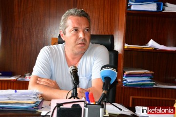 Δρακουλόγκωνας: «Κινητοποιήθηκε και λειτούργησε άψογα μετά το σεισμό ο μηχανισμός της Περιφέρειας»
