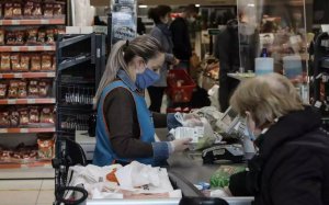 Κορονοϊός: Ίσως με rapid test η είσοδος στα σούπερ μάρκετ – Πότε αποφασίζονται τα νέα μέτρα