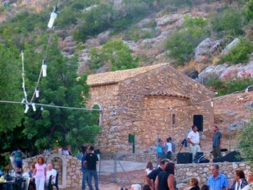 Εκδηλώσεις Συλλόγου Λουρδάτων "Ο Πλάτανος" για τον Ιούλιο