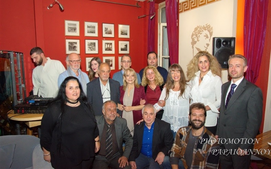 Μια μαγική βραδιά αφιερωμένη στους σύγχρονους επτανήσιους ποιητές οργάνωσε η ΙΟΝΙΟΣ Βιβλιοθήκη της Ε.Ε.Ε.