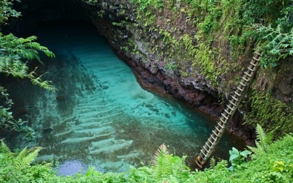 Φυσικές “πισίνες” στον κόσμο για να βουτήξεις!