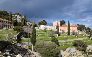 Αύριο Θεία Λειτουργία στην Μονή της Άτρου