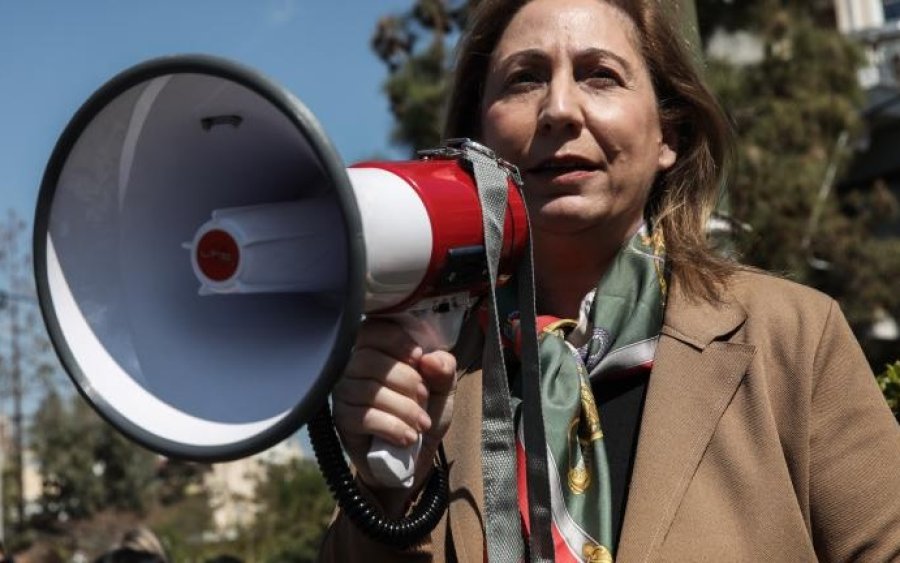 ΣΥΡΙΖΑ : Και η Μαριλίζα στους &quot;17&quot; που ζητούν συνεδρίαση για το ερωτηματολόγιο - Τα ονόματα