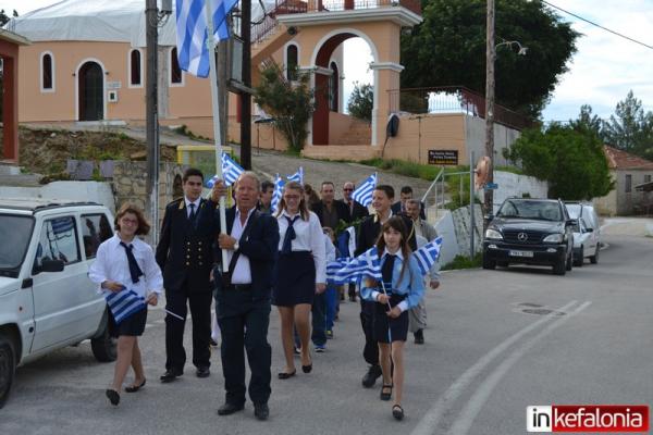 Η κατάθεση στεφάνων και η επιμνημόσυνη δέηση σε Μαντζαβινάτα και Σουλλάρους