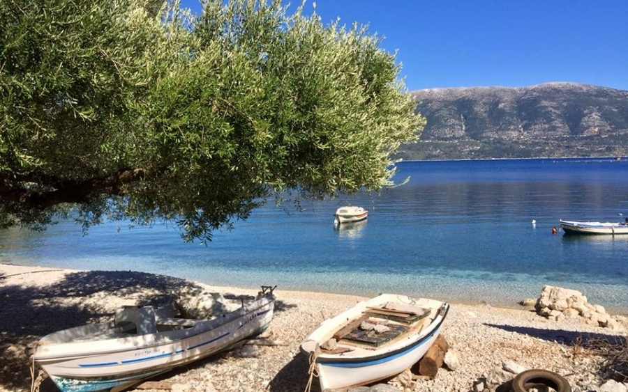 Κακογγύλος, μια όμορφη και γαλήνια παραλία στην Βόρεια Κεφαλονιά (εικόνες)