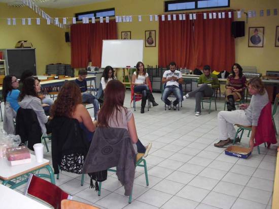 Βιωματικό σεμινάριο σε γονείς παιδιών του Δημοτικού στο Δημοτικό Σχολείο των Βλαχάτων από το Κέντρο Πρόληψης "Απόπλους"