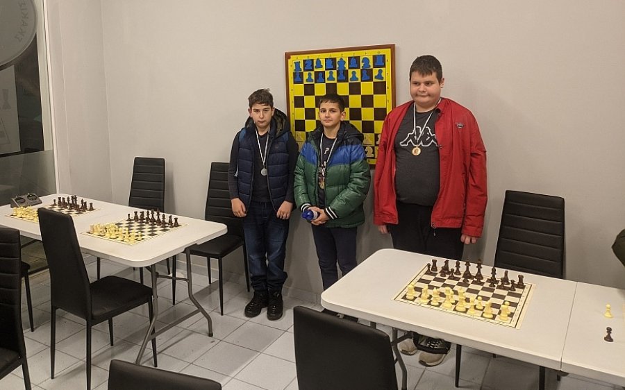 Αργοστόλι: Με επιτυχία το 1ο Ανοικτό τουρνουά Σκάκι Rapid U-14 (Αποτελέσματα - εικόνες)