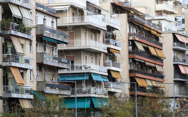 Αναστάτωση στις πολυκατοικίες για τα ασανσέρ - Λήγει η προθεσμία για πιστοποίηση