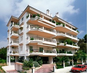 Πάτρα: Πήγε να πάρει τα ενοίκια που της χρωστούσε και την έσπασε στο ξύλο