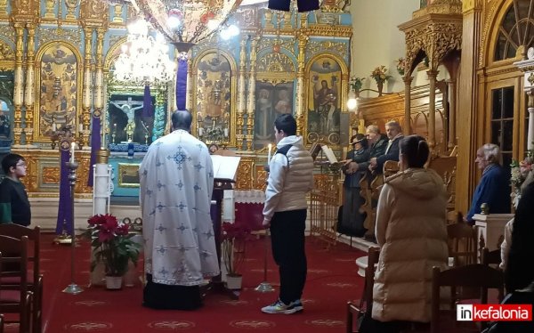 Α' Χαιρετισμοί στον Ιερό Ναό Αγίας Μαρίνας Βλαχάτων