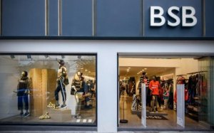 Ζητείται πωλήτρια από το κατάστημα BSB στο Αργοστόλι