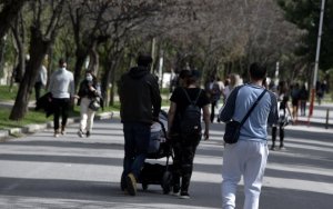 SMS στο 13033: Εξετάζεται μπλόκο στον κωδικό 6 για διαδημοτικές μετακινήσεις