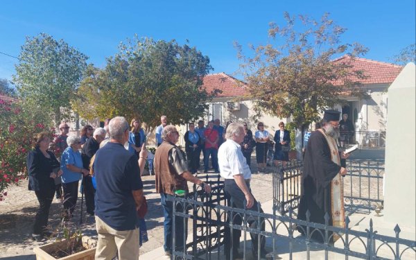 ΠΕΣΣΑΔΑ : Επιμνημόσυνη δέηση και κατάθεση στεφάνων για τον εορτασμό της επετείου της 28ης Οκτωβρίου