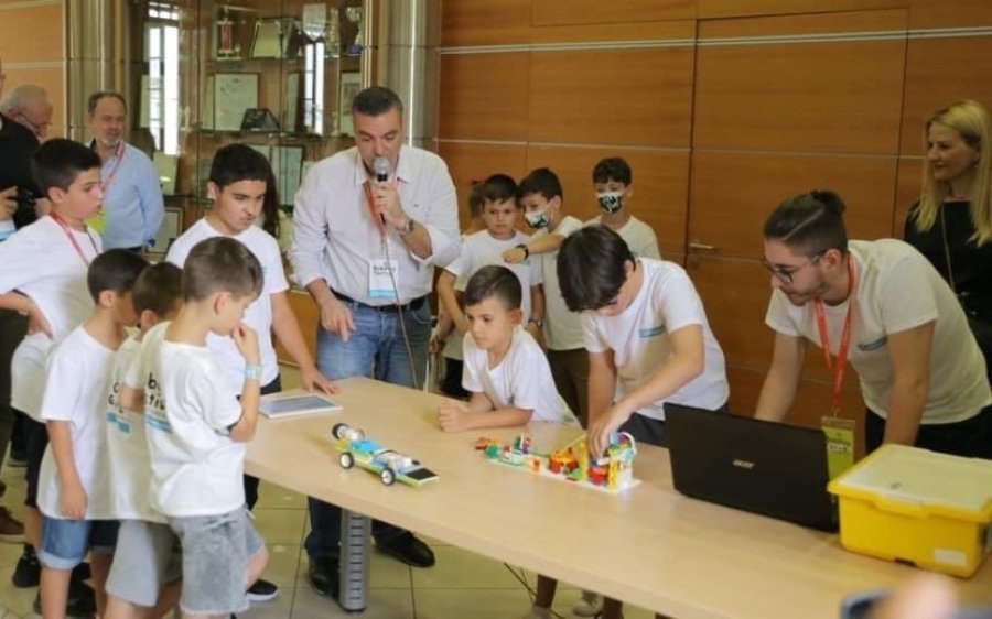Robotics Festival από τα Φροντιστήρια Πουκαμισάς - Συγχαρητήρια στον μαθητή Γερασιμάγγελο Γαβριελάτο που ξεχώρισε