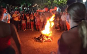 Με μεγάλη επιτυχία γιόρτασαν τον Άη Γιάννη τον Λαμπαδάρη στα Τζαννάτα