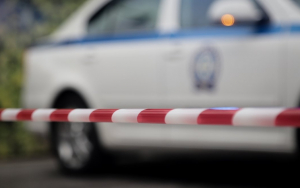 Ανείπωτη τραγωδία στη Θεσσαλονίκη: Σκότωσε τον γιο του με καραμπίνα