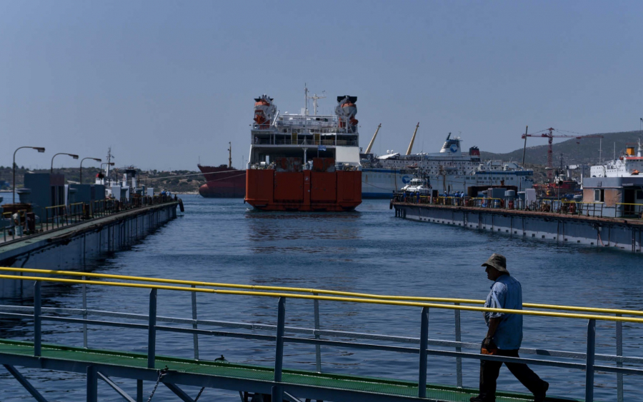 Επιστρέφει στον Πειραιά το «Διονύσιος Σολωμός»! Θετικά στον κορονοϊό μέλη του πληρώματος