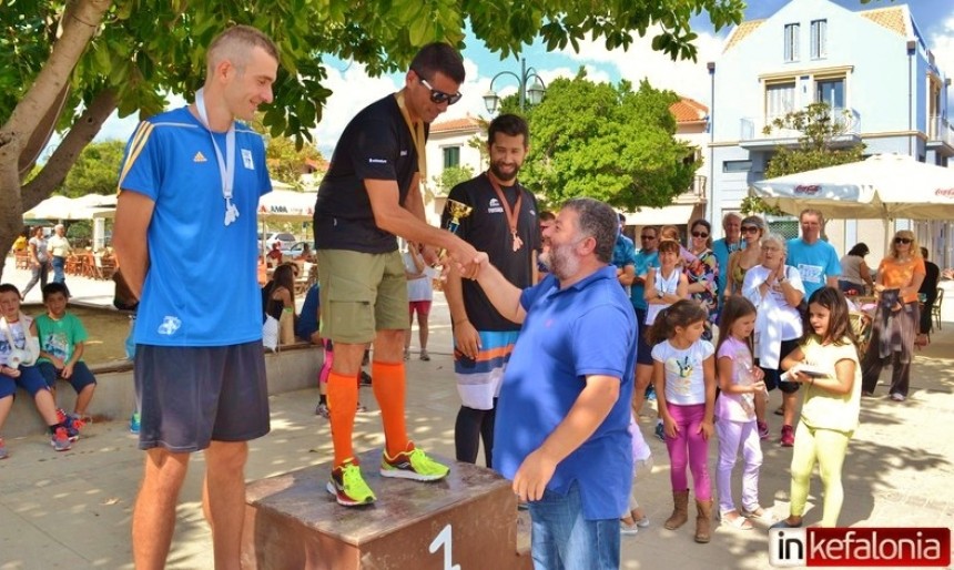 Με επιτυχία, πολλές συμμετοχές και πολλά… χιλιόμετρα η 4η γύρα Κεφαλονιάς Αργοστόλι – Ληξούρι! (εικόνες)