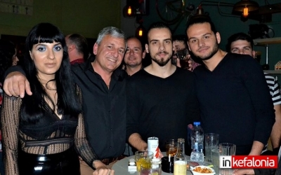 «Έπαιξαν μπάλα» και την… νύχτα! Με πολύ κέφι η ελληνική βραδιά των Φωκάτων (εικόνες)