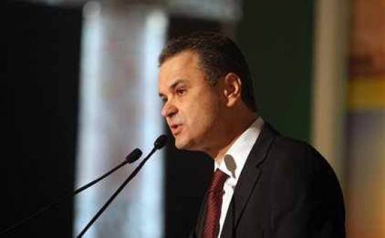 Μαλλιά κουβάρια στο ΠΑΣΟΚ- Ο Σ. Ξυνίδης βγάζει στη φόρα τα "άπλυτα" του κόμματος