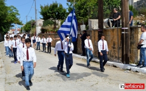 Η παρέλαση για την επέτειο της 21ης Μαΐου στις Κεραμειές (εικόνες)