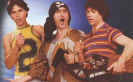 Σάρωσε σε τηλεθέαση η βιντεοταινία της δεκαετίας του '80!