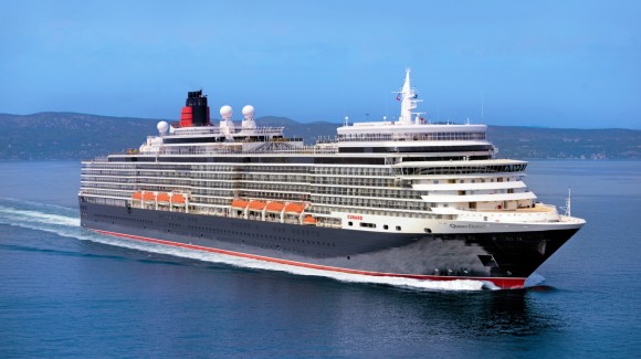 "Queen Elizabeth" : Το πλωτό παλάτι επιστρέφει στο Αργοστόλι!