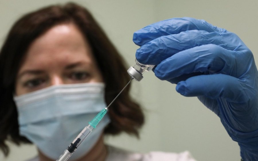 Η πρώτη χώρα της Ευρώπης που θα εμβολιάσει πολίτες με το κινέζικο εμβόλιο