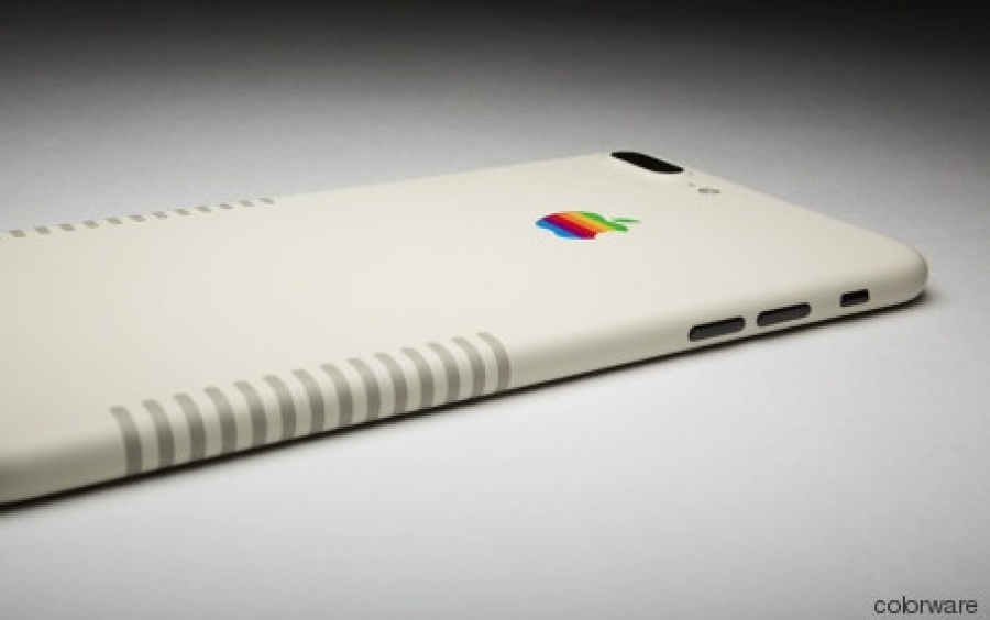 Κυκλοφόρησε μια άκρως συλλεκτική ρετρό έκδοση του iPhone 7, είναι πανέμορφη και κοστίζει μια μικρή περιουσία