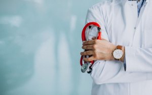 Προκήρυξη θέσεων: Ζητούνται επειγόντως γιατροί για τα Νοσοκομεία της Κεφαλονιάς - Η σημαντικότητα της στελέχωσής τους