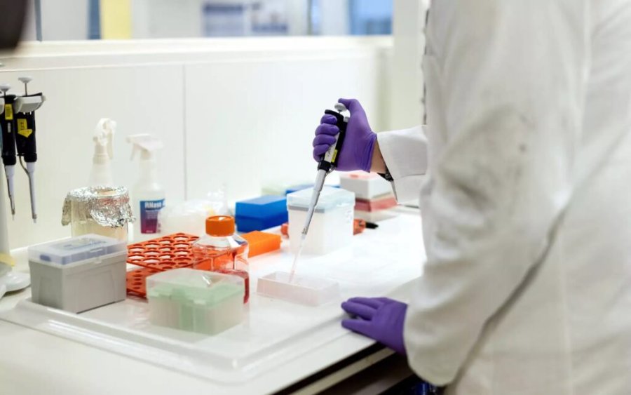 Στήριξη του Ιατρικού Συλλόγου Κεφαλονιάς στους εργαστηριακούς ιατρούς – Αντίδραση στα μέτρα clawback και rebate