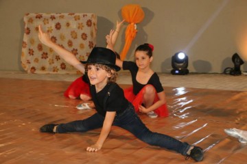 Συνεχίζονται οι εγγραφές στη Σχολή Χορού της 'Ολγας Γαλιατσάτου 'Art & Style' Dance Studio