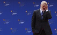 Μετρητά τέλος στην Αλβανία μέχρι το 2030; Ο Έντι Ράμα βάζει ψηλά τον πήχη