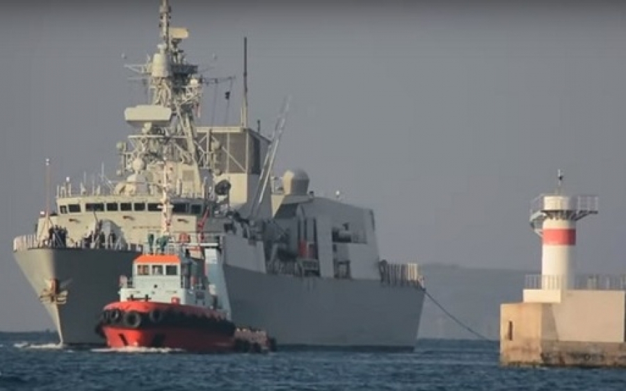 Γέμισε από πολεμικά πλοία το λιμάνι του Πειραιά [βίντεο]