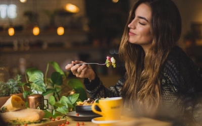 5 απλοί τρόποι να μειώσεις την επιθυμία σου για υδατάνθρακες