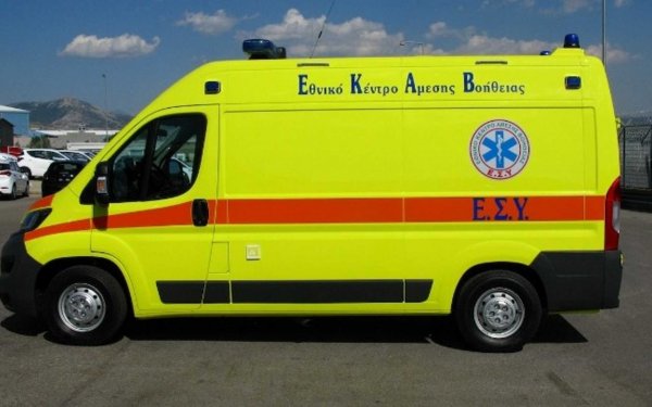 Σοβαρό τροχαίο στην Πάτρα: Αυτοκίνητο παρέσυρε παιδί που περπατούσε