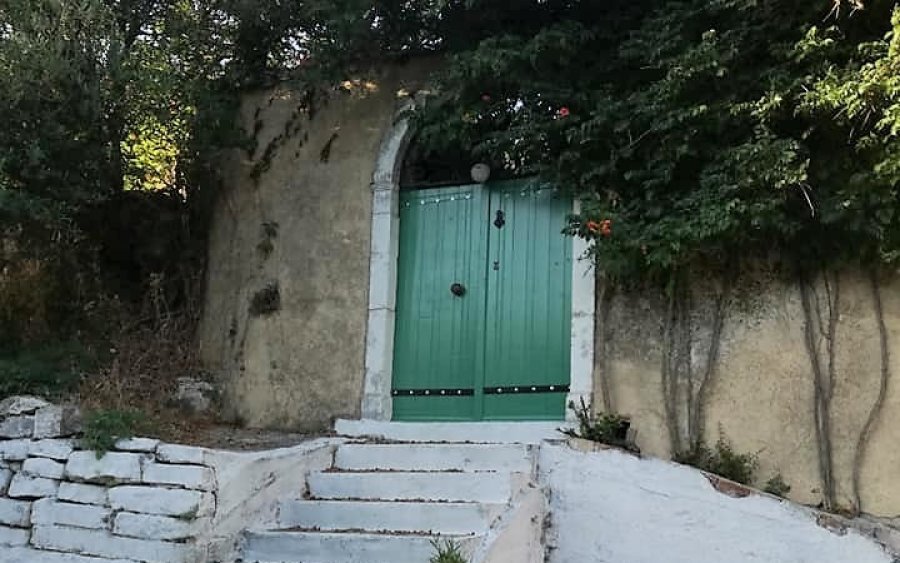 Φραγκάτα: Συντήρηση σε προσεισμικό κτίσμα διατηρώντας την αρχιτεκτονική του φυσιογνωμία