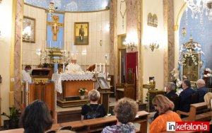 Καθολική Εκκλησία Αργοστολίου: Γιόρτασε την Παναγία Πρεβεζιάνα – Το μυστήριο του Χρίσματος σε οκτώ νέα παιδιά (εικόνες/video)