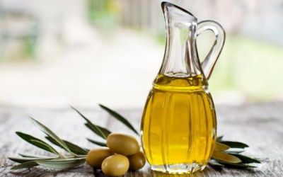 9 λόγοι για να τρώμε ελαιόλαδο