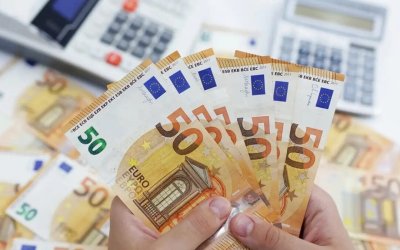 Άλμα στα φέσια στην εφορία: Έφτασαν στα 111,8 δισ. ευρώ – Αυξήθηκαν κατά 4,5 δισ. ευρώ μέσα σε ένα χρόνο