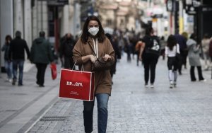 Λιανεμπόριο: Τέλος το sms στο 13032 για ψώνια από τις 15 Μαΐου