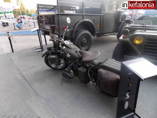 Inkefalonia.gr Αποστολή στη ΔΕΘ: Harley, Τζιπ και ιστορικά στρατιωτικά εκθέματα!