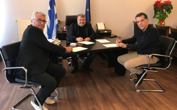 Δήμος Αργοστολίου: Υπεγράφη η σύμβαση κατασκευής του έργου «Αντικατάσταση Εσωτερικού Δικτύου Ύδρευσης Ληξουρίου»